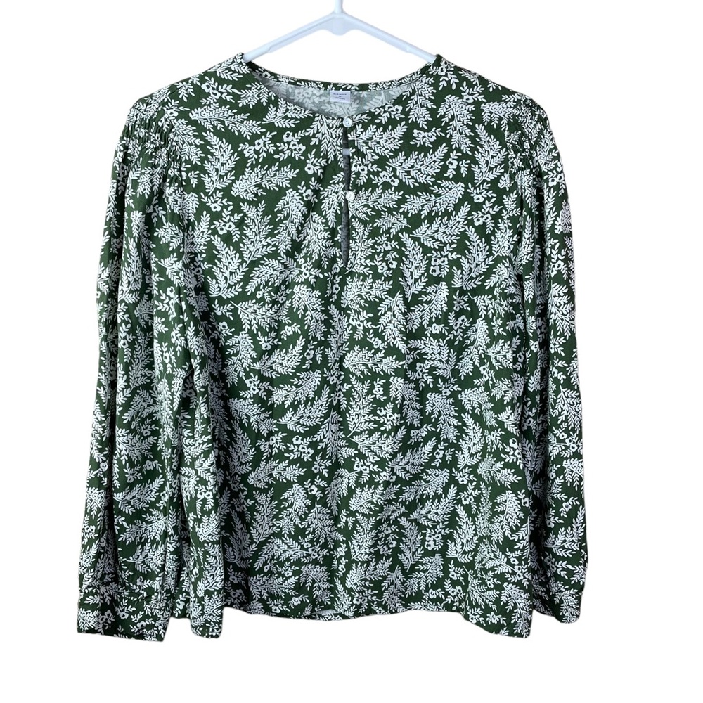 Old Navy Olive Green & White Floral Top Size Medium